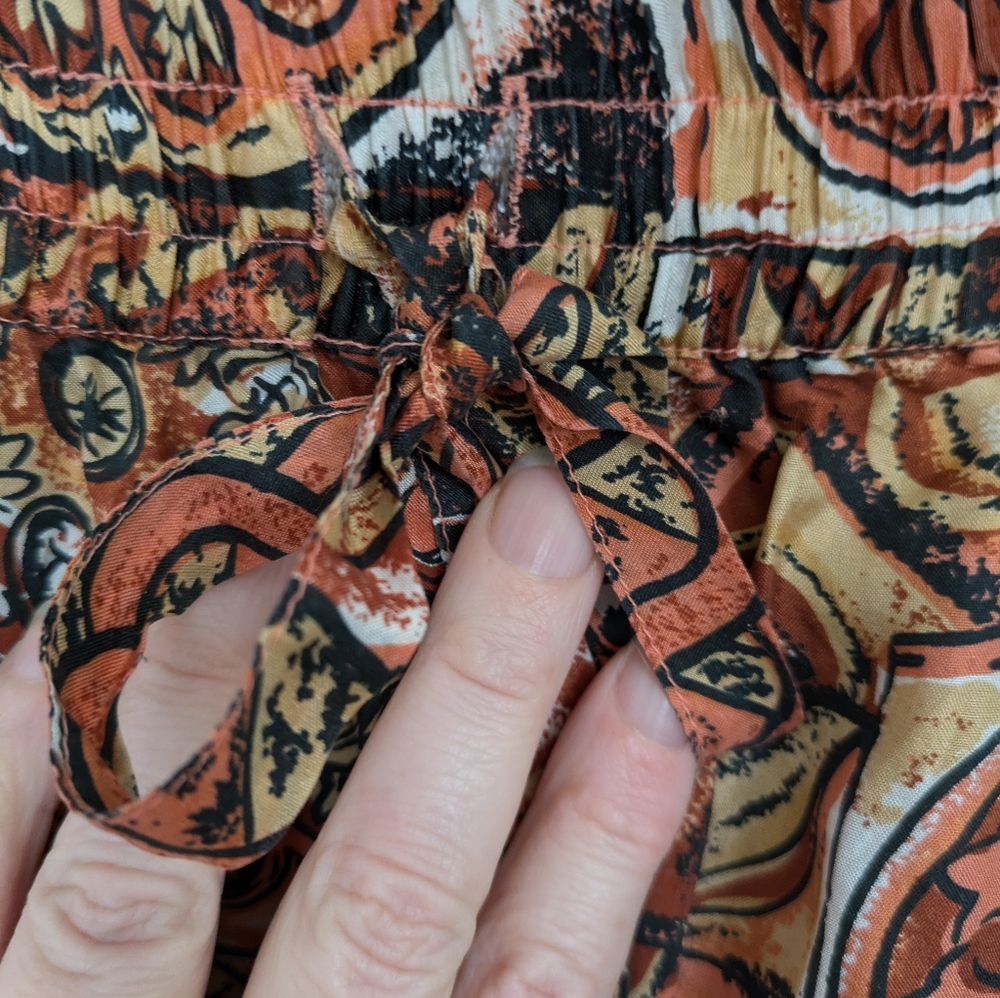 Vintage Bogari Two piece silk set - Picture 10 of 11